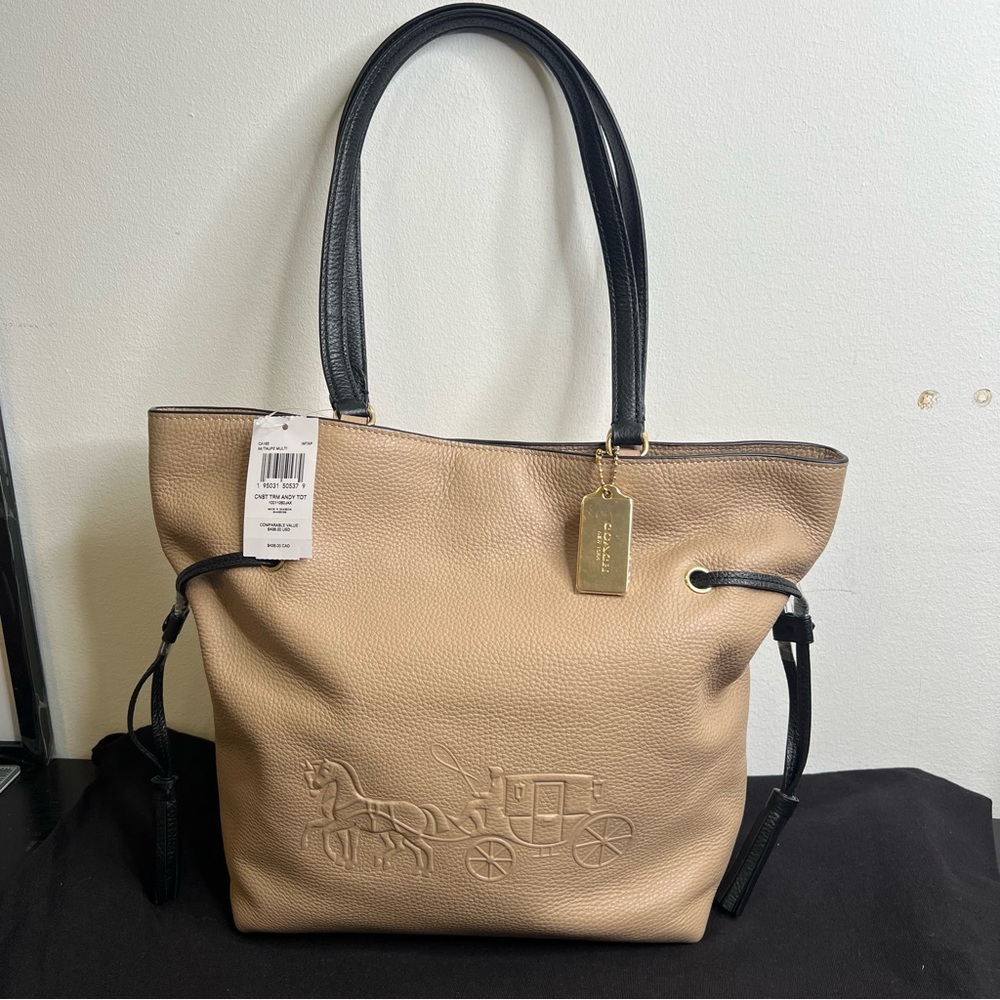 Coach Andy Tote With Horse And Carriage Bag Purse Taupe CA165 Brand New.